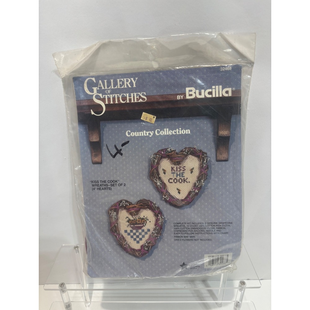 VTG Bucilla Cross Stitch Kit Unisex 4in Blue Kiss The Cook Wreaths 32468
